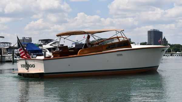 Egg Harbor 40 Express Cruiser