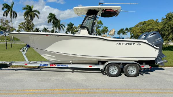 Key West 244 Center Console 