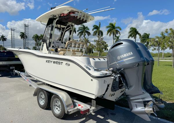 Key-west 244-CENTER-CONSOLE image