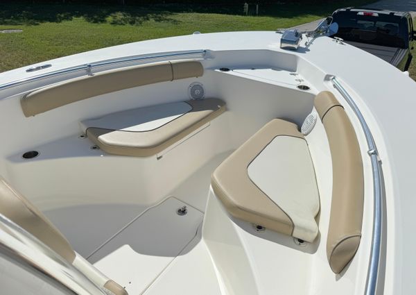 Key-west 244-CENTER-CONSOLE image