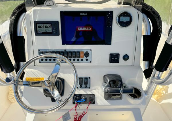 Key-west 244-CENTER-CONSOLE image