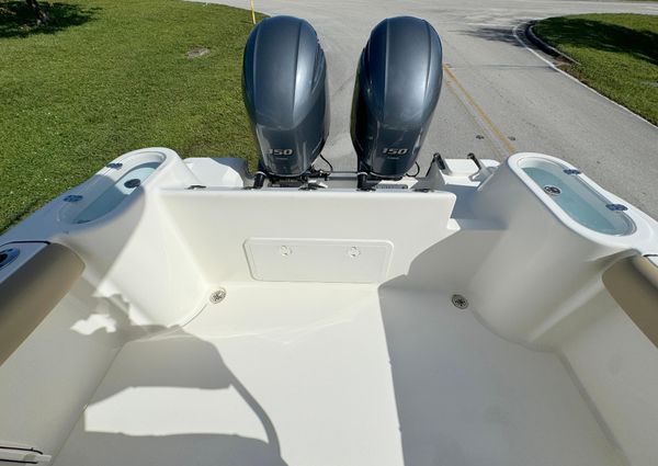 Key-west 244-CENTER-CONSOLE image