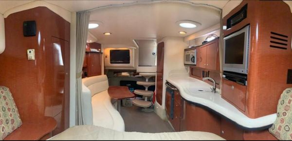 Sea Ray 320 Sundancer image