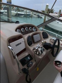 Sea Ray 320 Sundancer image