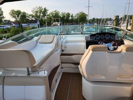 Sea Ray 350 Sundancer image