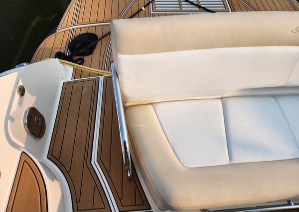 Sea Ray 350 Sundancer image