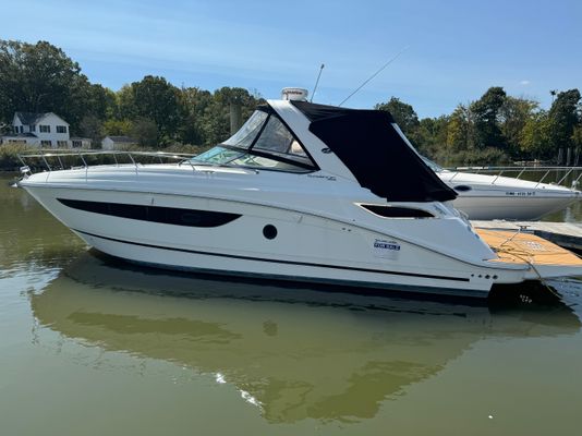 Sea Ray 350 Sundancer - main image