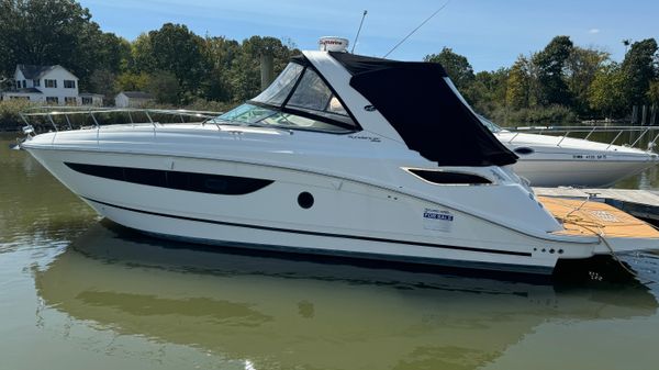 Sea Ray 350 Sundancer