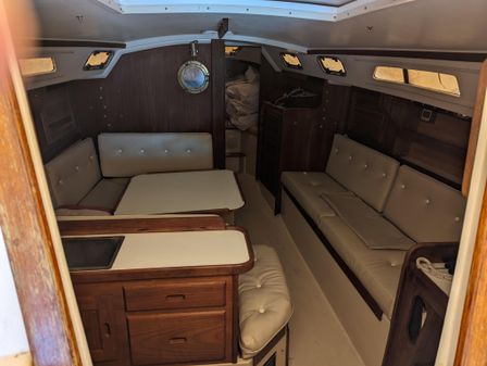 Catalina 30 image