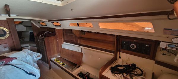 Catalina 30 image