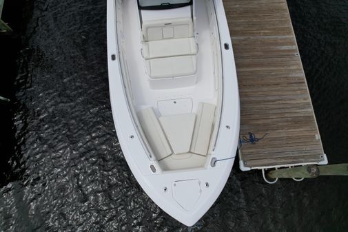 Everglades 435 Center Console image