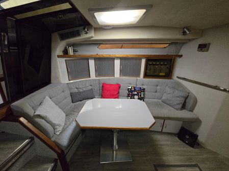 Sea Ray 390 Express Cruiser image