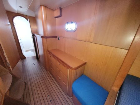 Catana 431 image