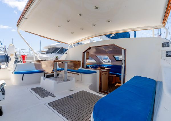 Catana 431 image