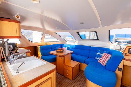 Catana 431 image