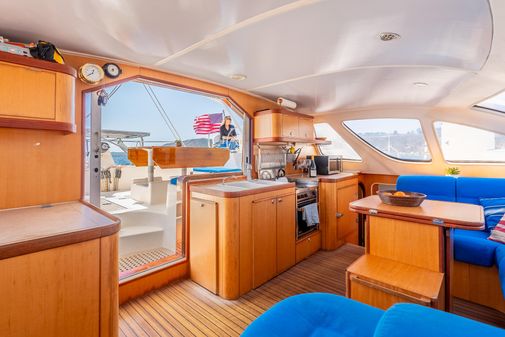 Catana 431 image