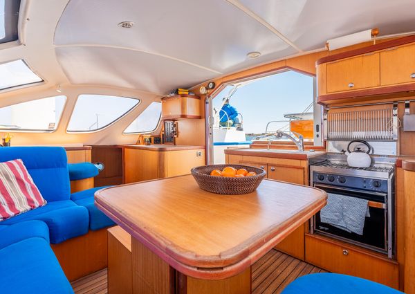 Catana 431 image