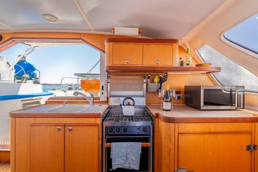 Catana 431 image