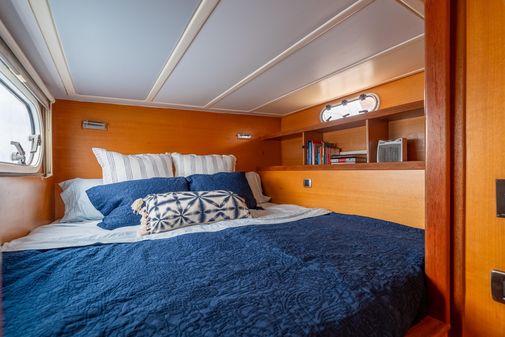 Catana 431 image