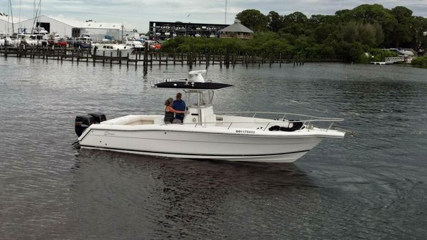 Stamas 29 TARPON CENTER CONSOLE 