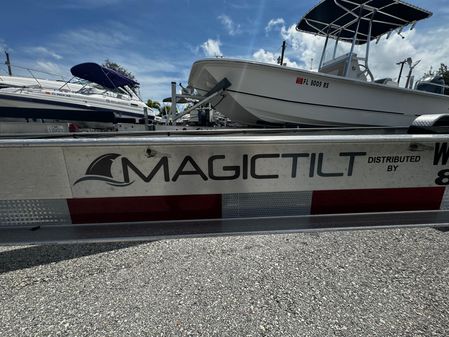 Trailer MAGICTILT image