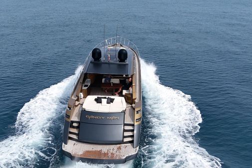 Pershing 64 image