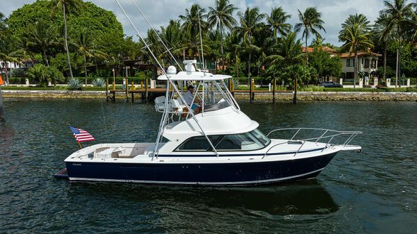 Bertram 35
