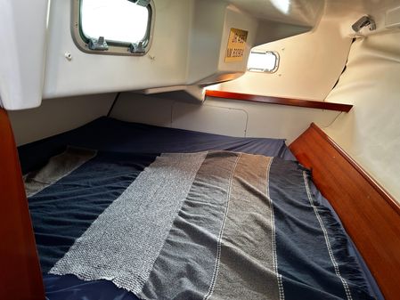 Beneteau Oceanis Clipper 323 image