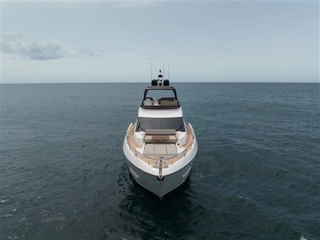 Ferretti Yachts 720 image