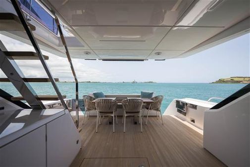 Ferretti Yachts 720 image