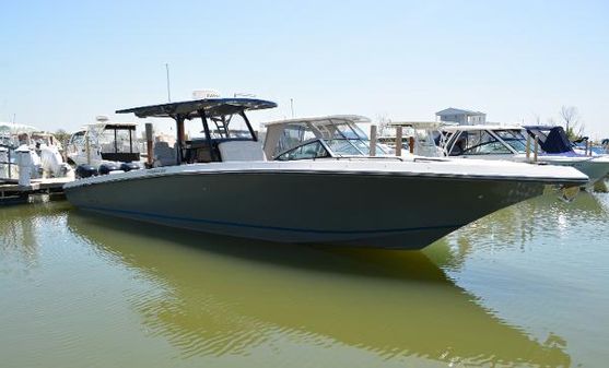 Fountain 38-CENTER-CONSOLE image