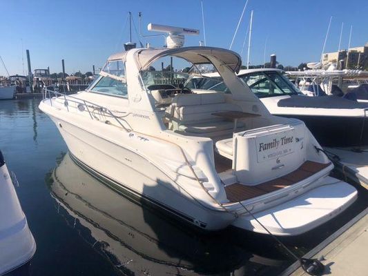 Sea Ray 330 Sundancer - main image