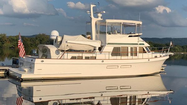 Ocean Alexander 48/51 Aft Cabin