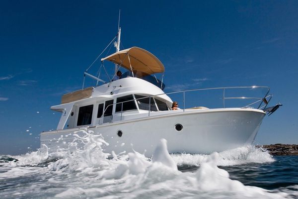 Beneteau America Swift Trawler 34 - main image