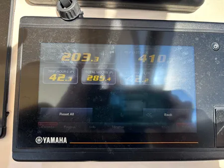 Grady-White Freedom 275 image