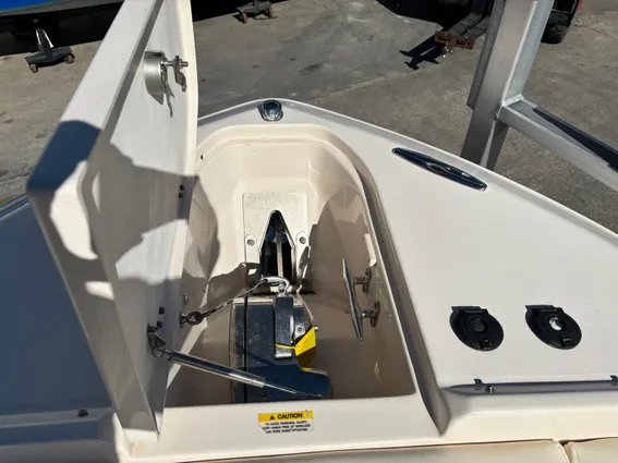 Grady-White Freedom 275 image