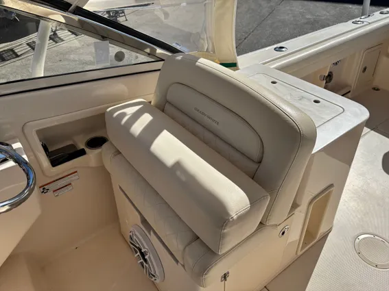 Grady-White Freedom 275 image