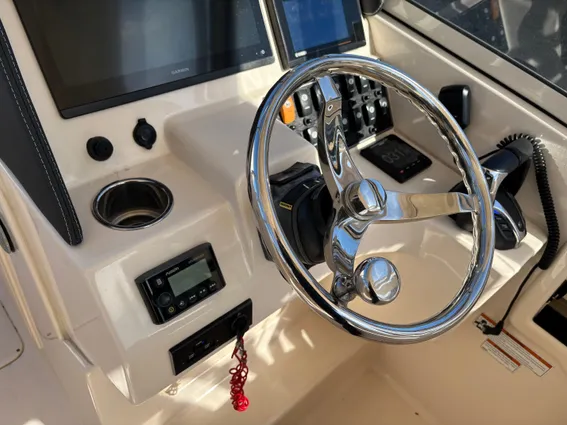 Grady-White Freedom 275 image