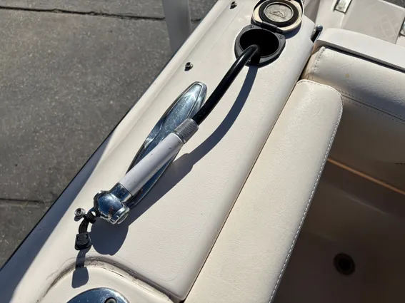 Grady-White Freedom 275 image