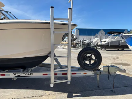 Grady-White Freedom 275 image