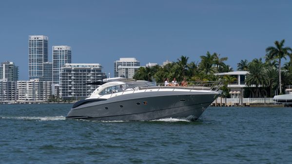 Sunseeker Predator 58 image