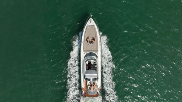 Sunseeker Predator 58 image