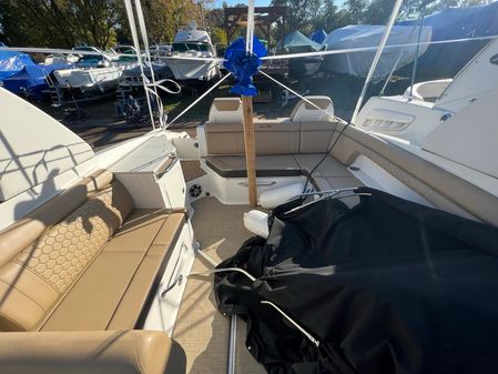Sea Ray 290 SDX image