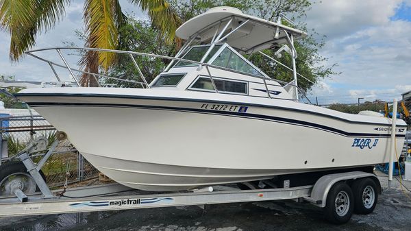 Grady-White 228 Seafarer 