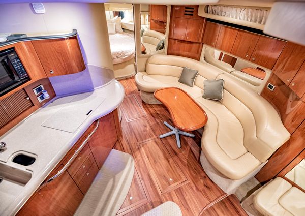 Sea Ray 380 Sundancer image