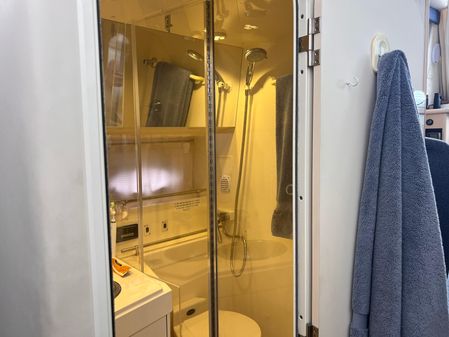 Carver 326-AFT-CABIN-MOTOR-YACHT image