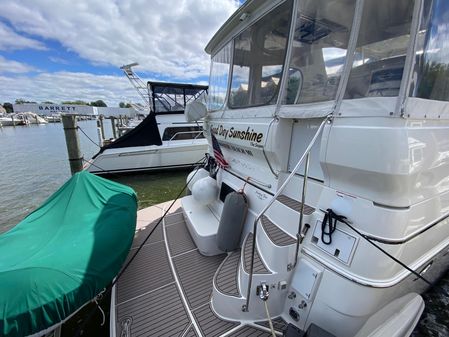 Carver 46 Motor Yacht image