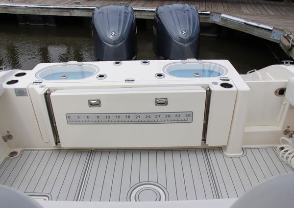 Cobia 301-CENTER-CONSOLE image