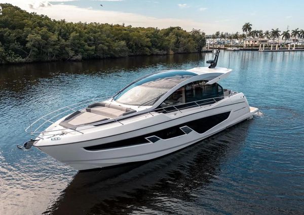 Sunseeker Predator 65 image