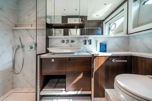 Sunseeker Predator 65 image